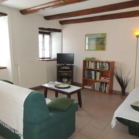 Gîte Doranges, 5 pièces, 8 personnes - FR-1-630-77 Hébergement de vacances Doranges