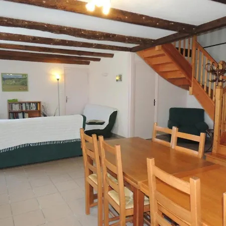 Gîte Doranges, 5 pièces, 8 personnes - FR-1-630-77 Hébergement de vacances Doranges