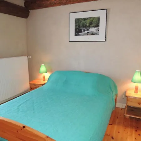 Gîte Doranges, 5 pièces, 8 personnes - FR-1-630-77 Hébergement de vacances