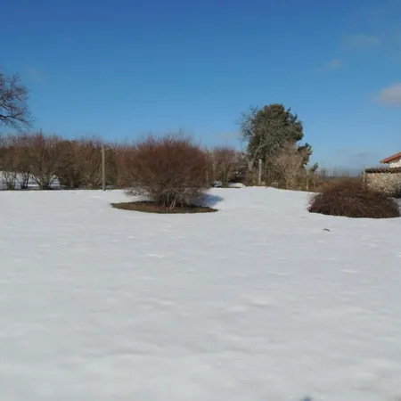 Gîte Doranges, 5 pièces, 8 personnes - FR-1-630-77
